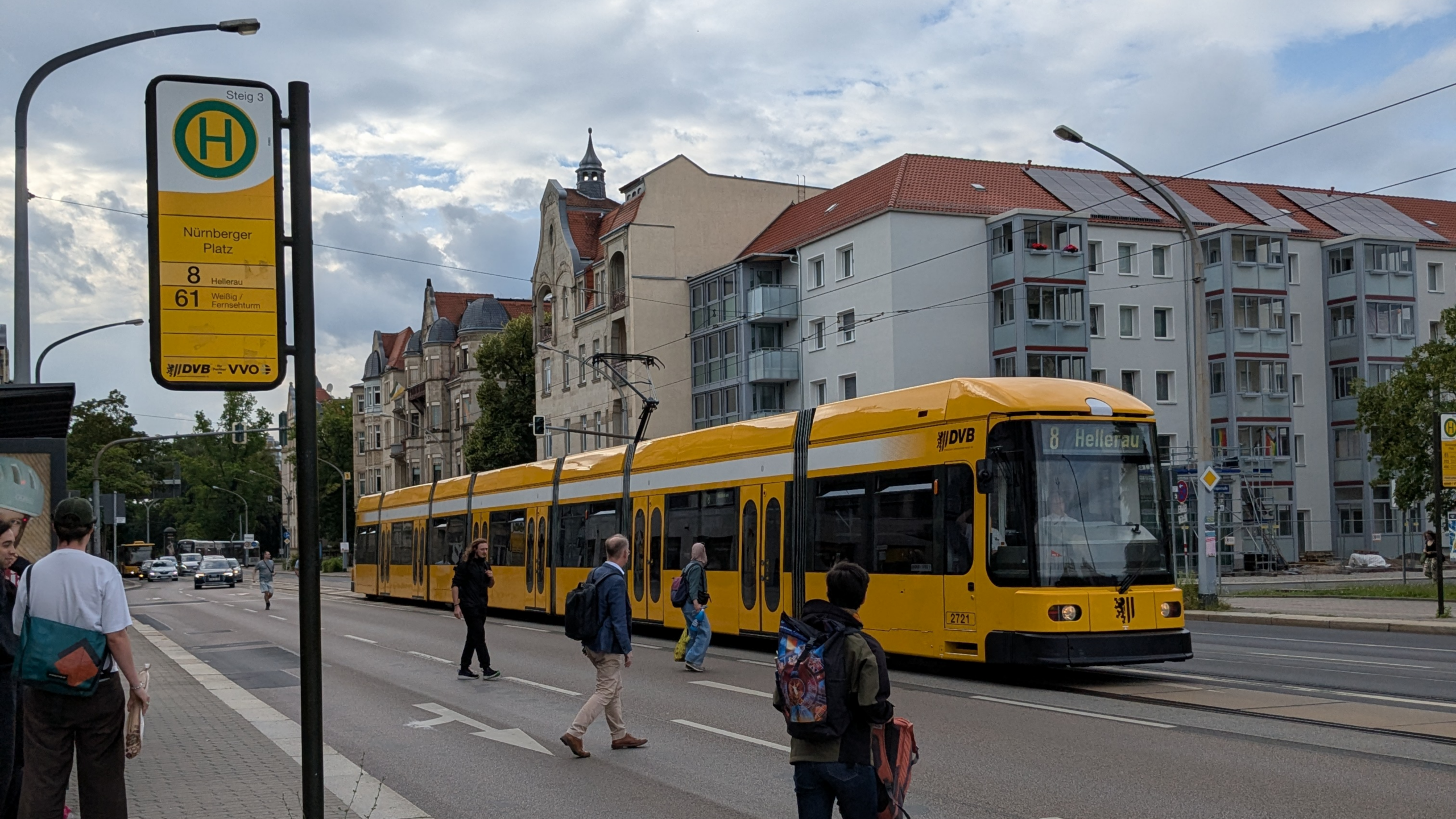 Wie der rechte Block die Campuslinie zerstören will