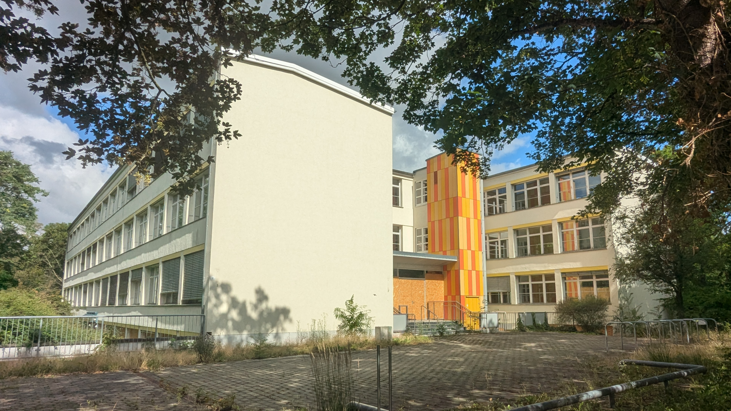 Bertolt-Brecht-Gymnasium – Der Neubau kann endlich beginnen!